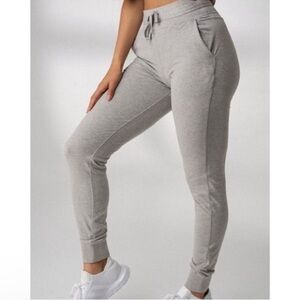 Balance Athletica Select Joggers in Ash Heather